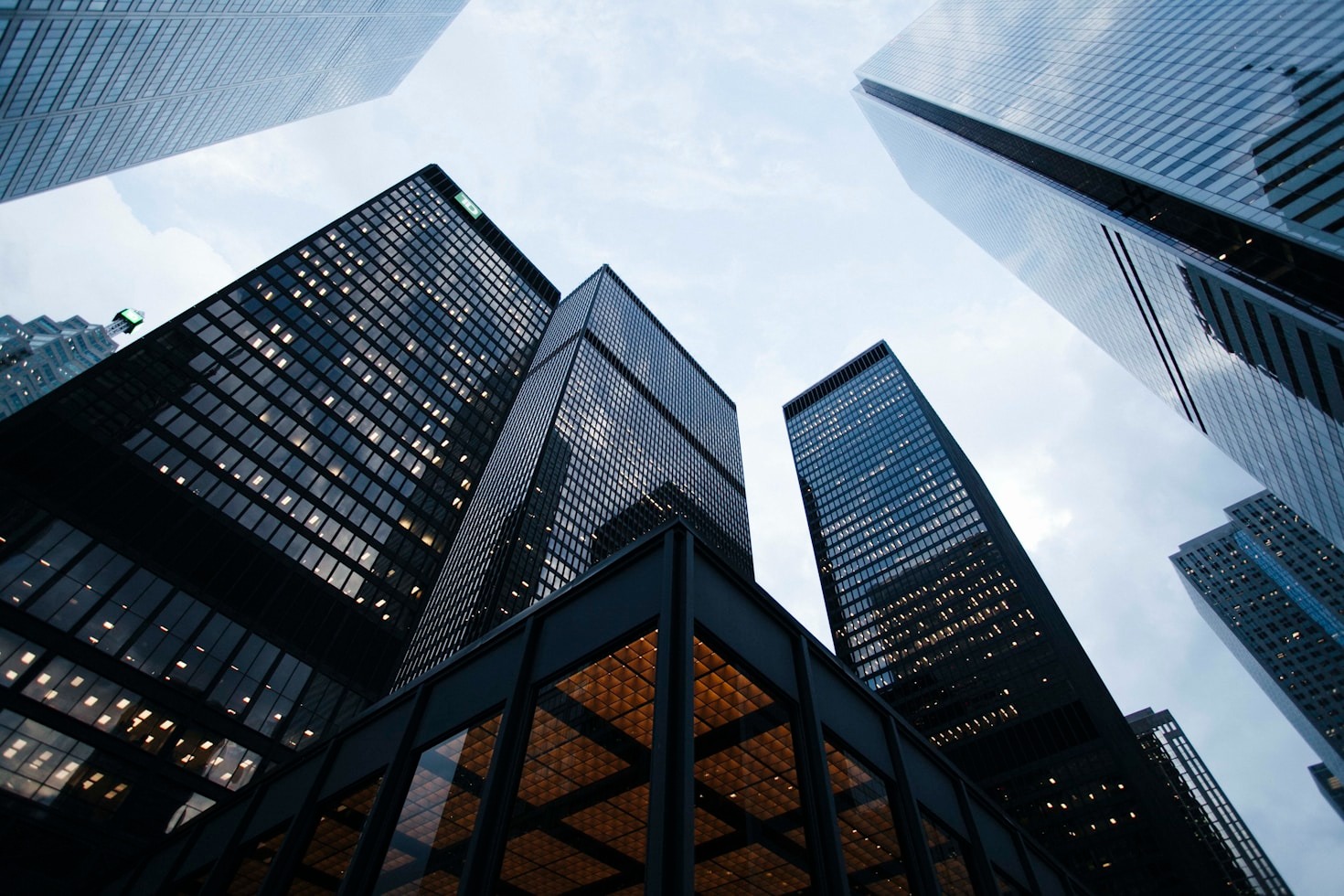 Overcoming Common Obstacles to Achieving Financial Freedom